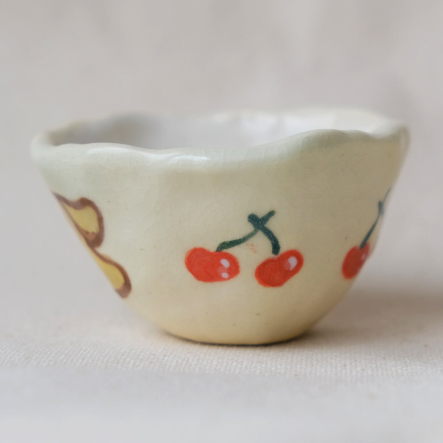 baby bunny pinch pot