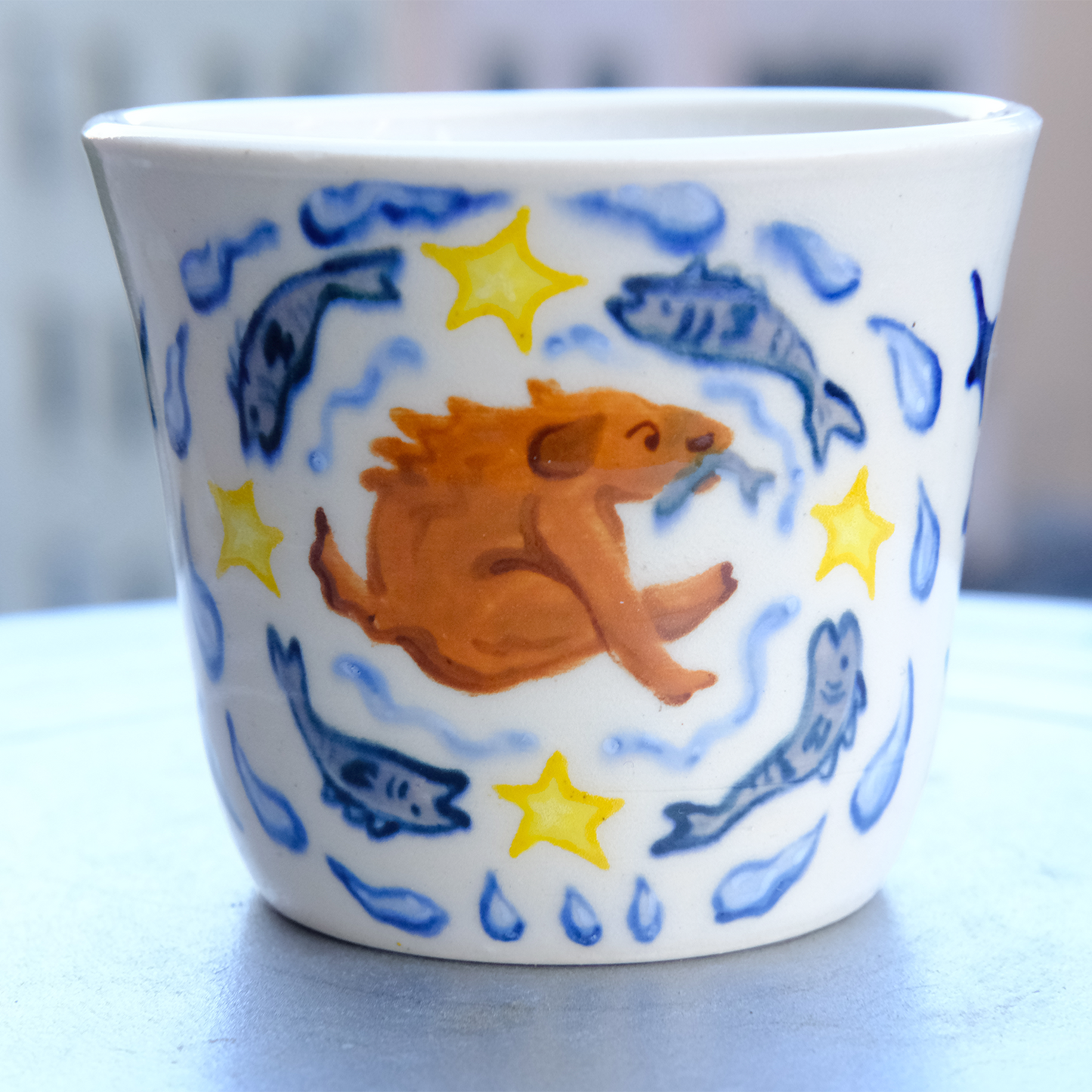 dog cup (fish)