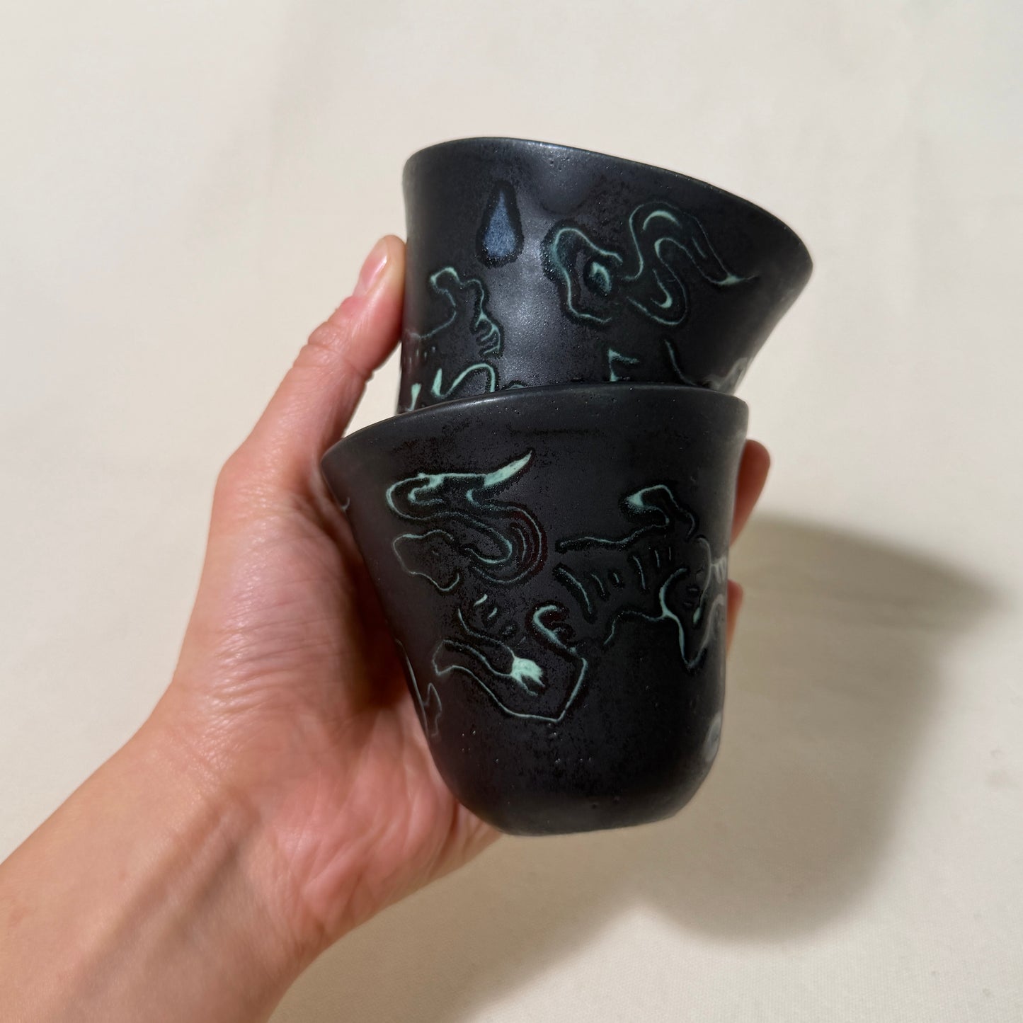 outlines (of rabbits) I