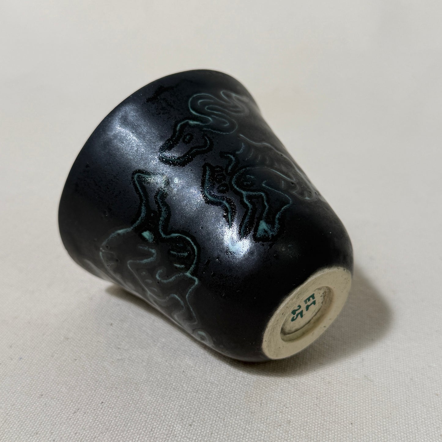 outlines (of rabbits) I